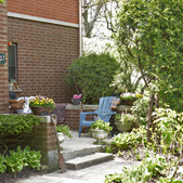 With housing selections from studio, one bedroom, two and three bedroom townhomes, we’re confident Highland Park Housing is just what you are looking for.
