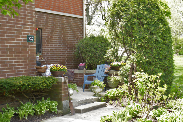 With housing selections from studio, one bedroom, two and three bedroom townhomes, we’re confident Highland Park Housing is just what you are looking for.

